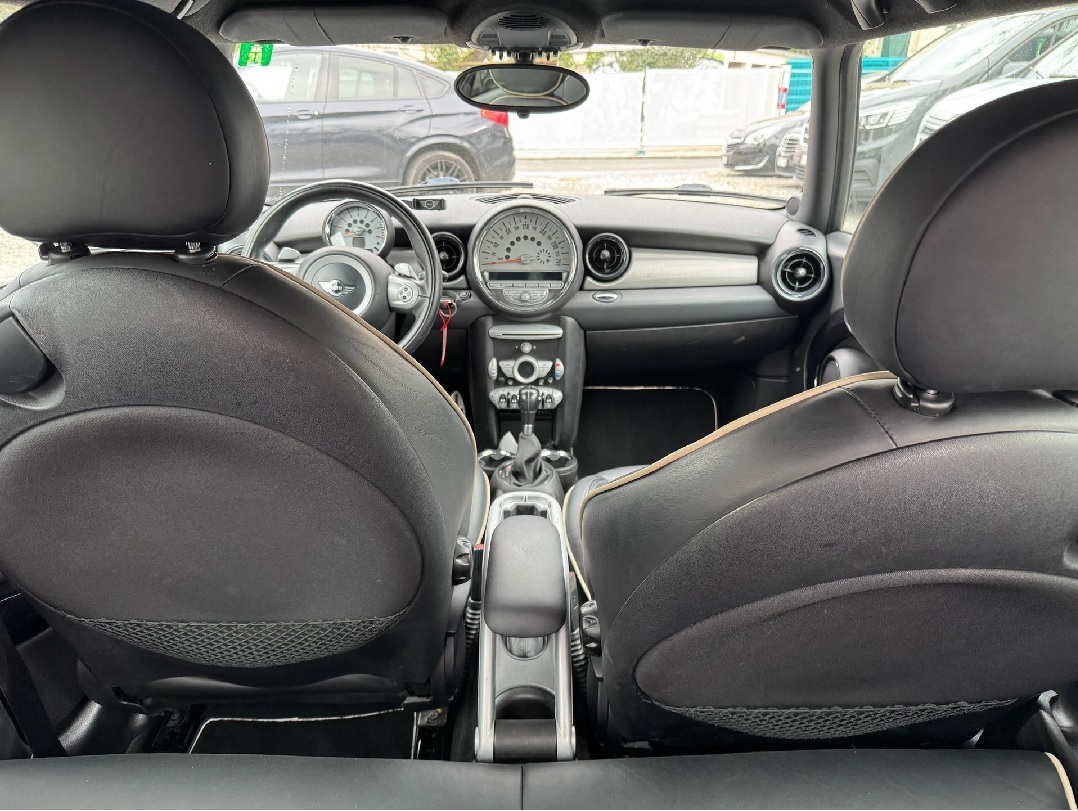 MINI Cooper S Steptronic