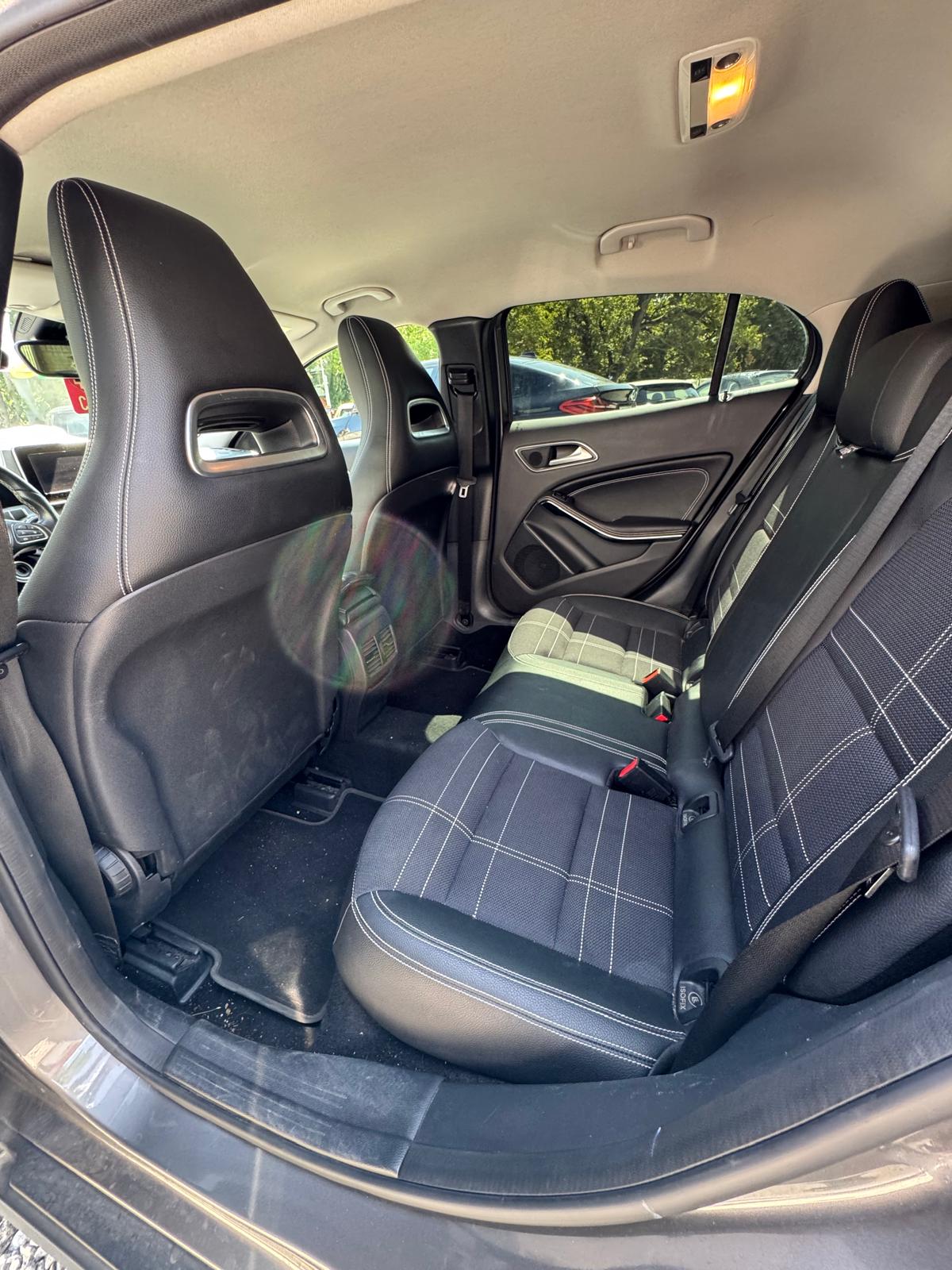 MERCEDES-BENZ GLA 200 CDI Swiss Star Edition 4Matic 7G-DCT