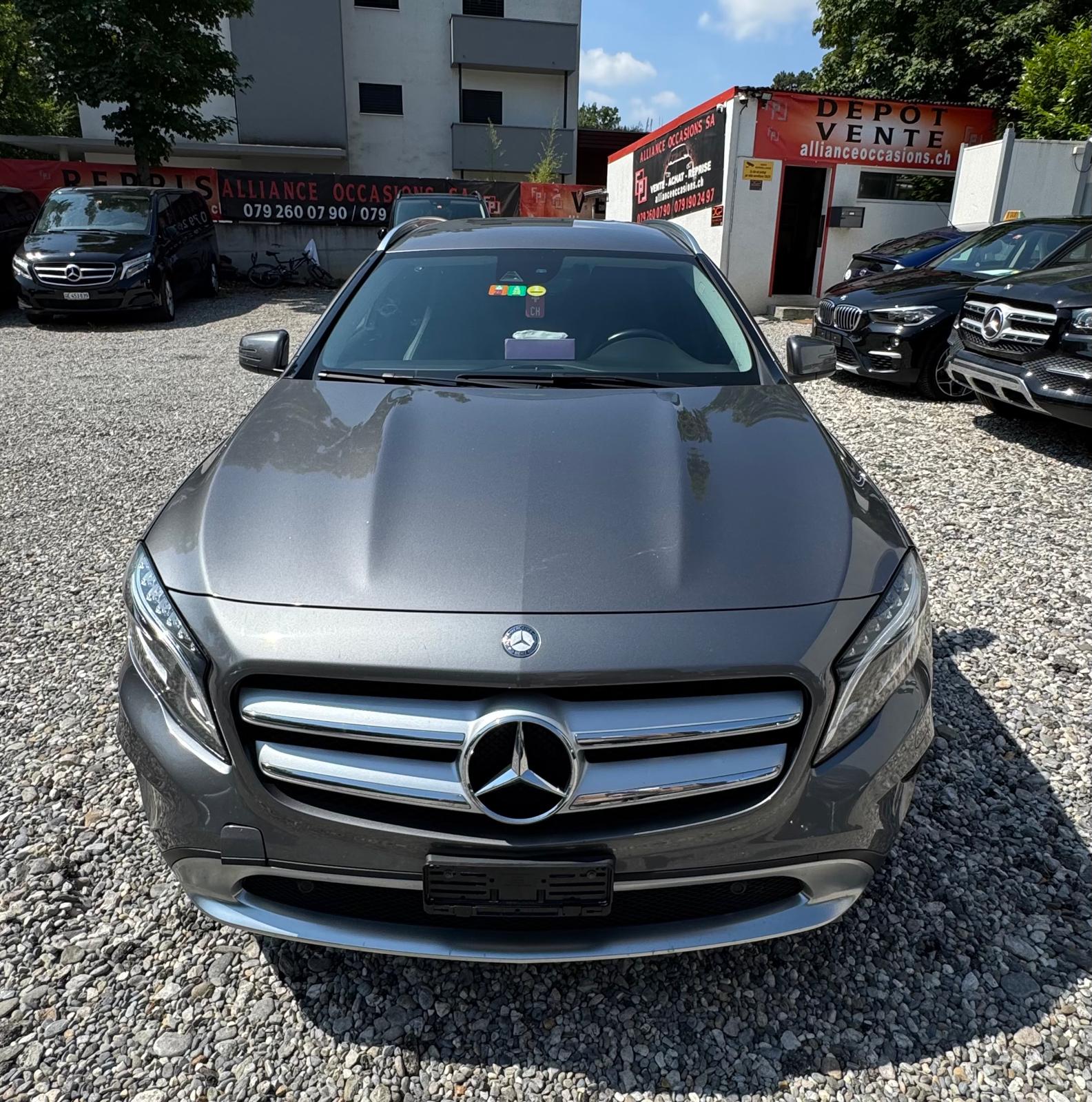 MERCEDES-BENZ GLA 200 CDI Swiss Star Edition 4Matic 7G-DCT