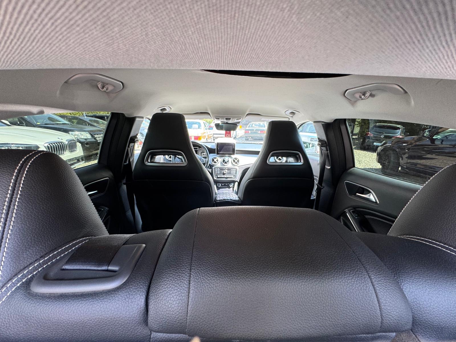 MERCEDES-BENZ GLA 200 CDI Swiss Star Edition 4Matic 7G-DCT